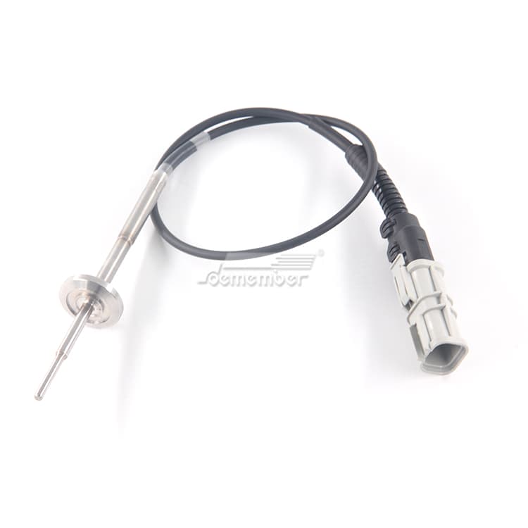 Flanged exhaust temperature probe catalogued under the rail pressure category